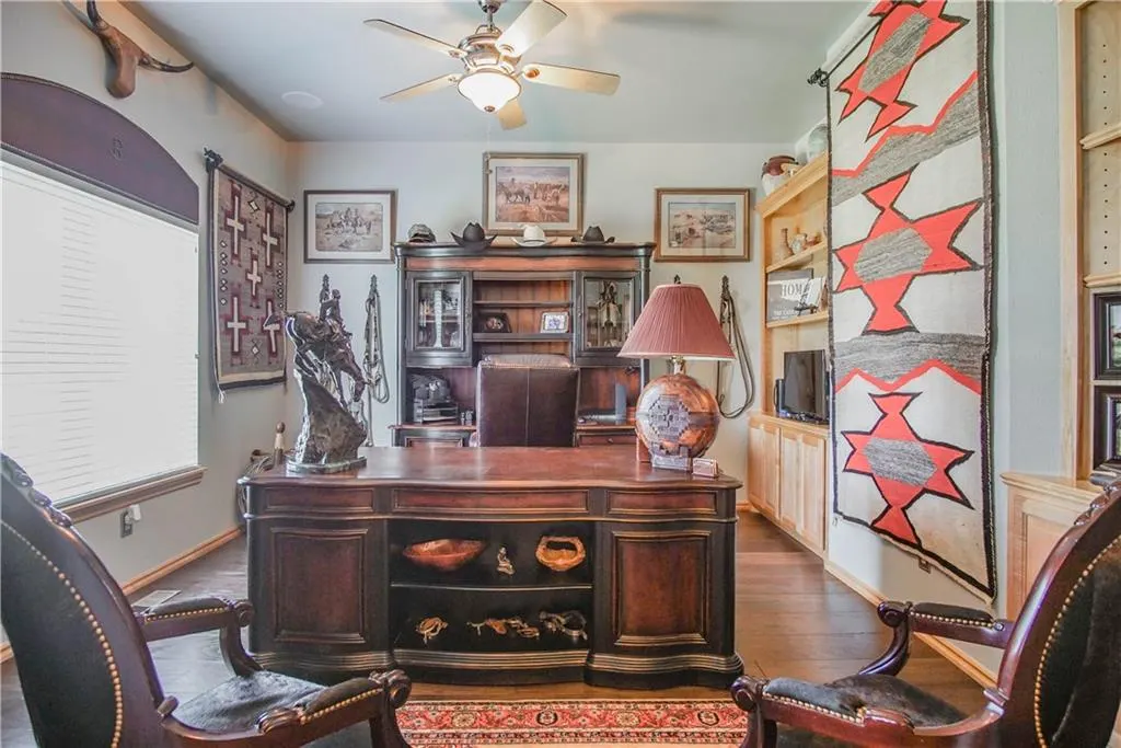 Photo 9 — 2701 SE 36th Avenue, Norman, OK 73026
