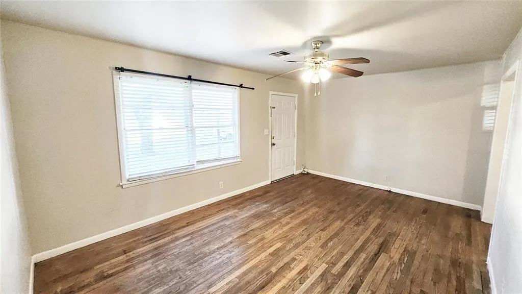 Photo 5 — 4304 N Libby Avenue, Warr Acres, OK 73122