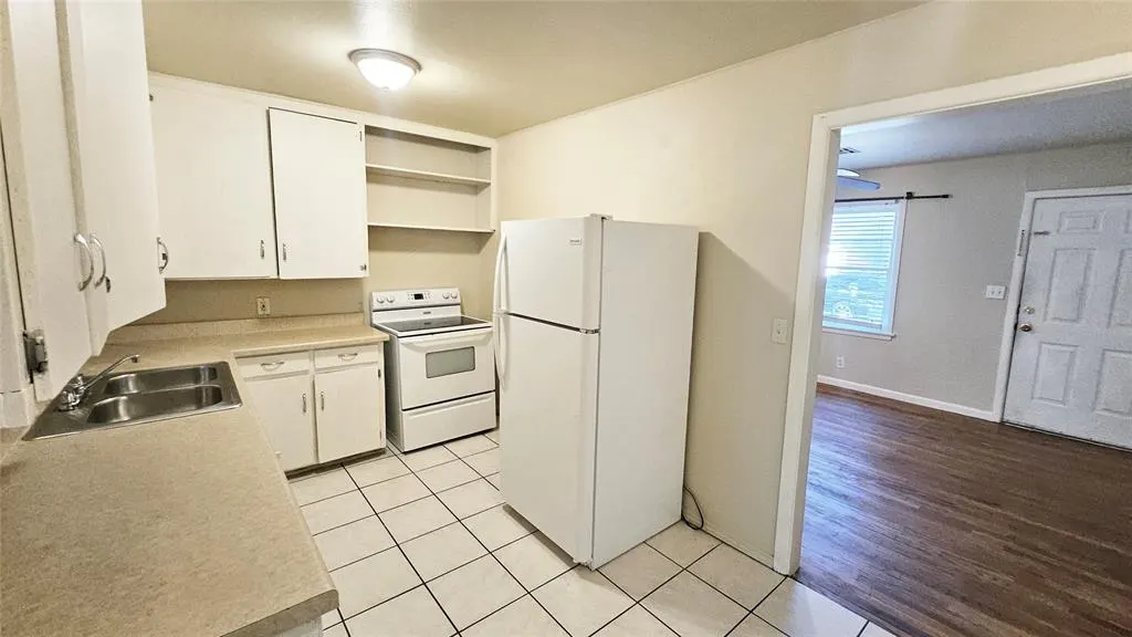 Photo 9 — 4304 N Libby Avenue, Warr Acres, OK 73122
