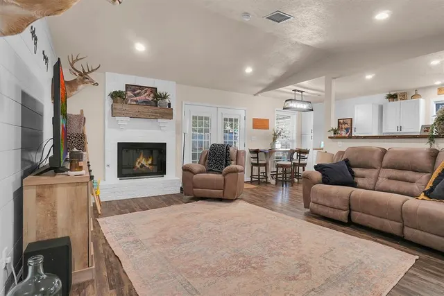 Photo 4 — 107 Sondra Dr. Drive, Elk City, OK 73644