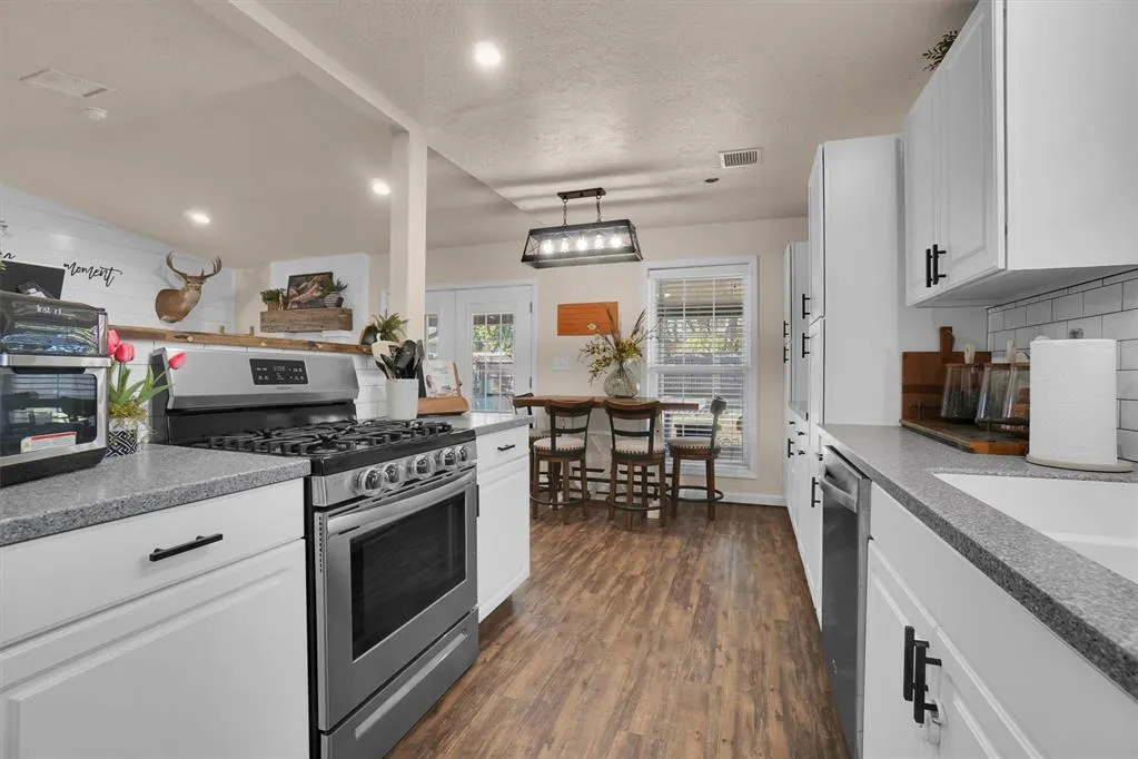 Photo 9 — 107 Sondra Dr. Drive, Elk City, OK 73644