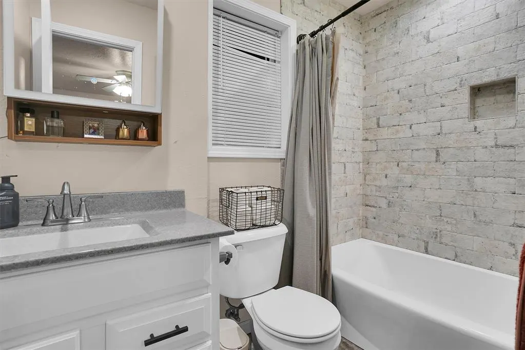 Photo 15 — 107 Sondra Dr. Drive, Elk City, OK 73644
