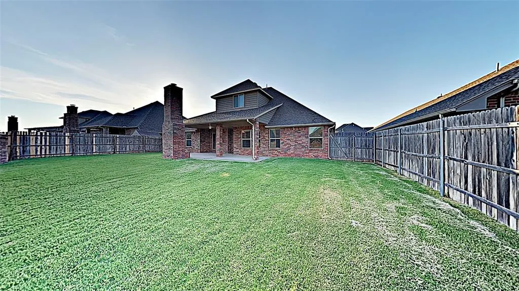 Photo 23 — 13532 Gentry Drive, Oklahoma City, OK 73142