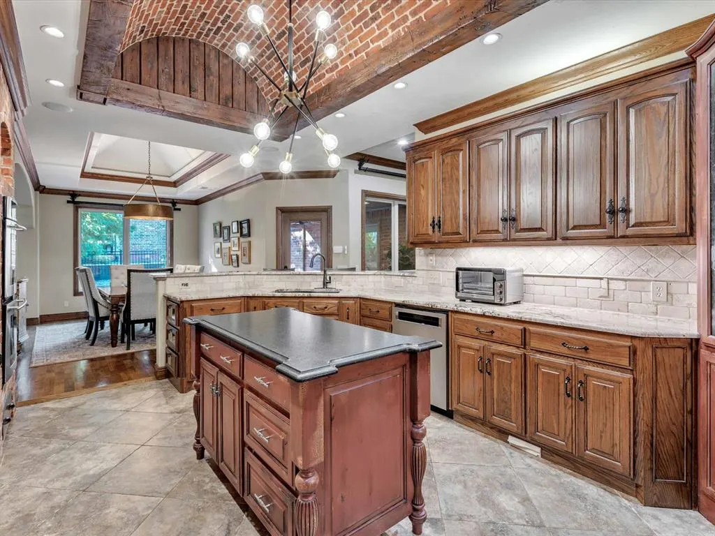 Photo 8 — 16700 Rugosa Rose Drive, Edmond, OK 73012