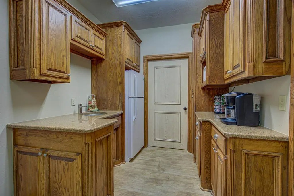 Photo 21 — 2830 NW 32nd Street 100 & 300, Newcastle, OK 73065