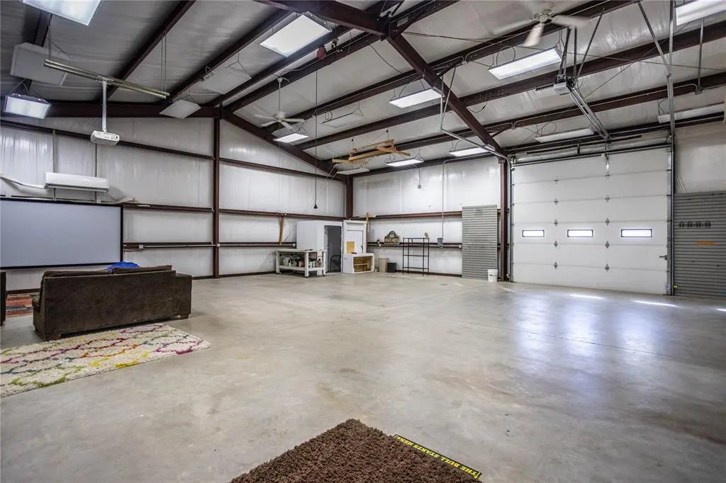 Photo 21 — 1601 Corbin Lane, Weatherford, OK 73096