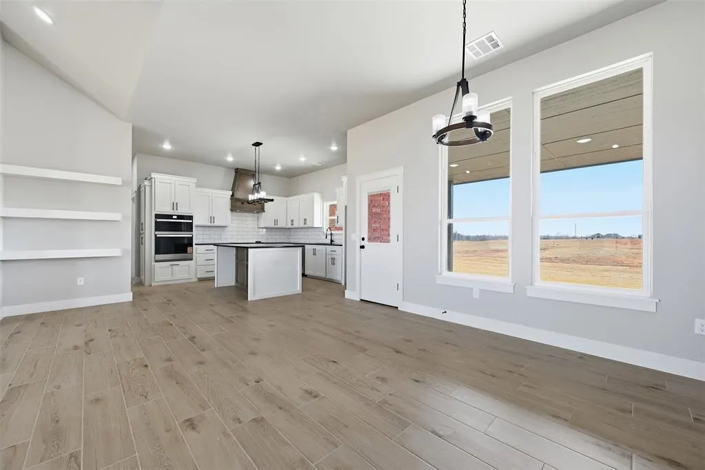 Photo 7 — 2447 Sierra Circle, Blanchard, OK 73010