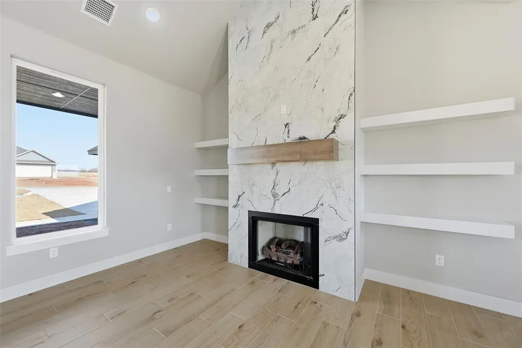 Photo 13 — 2447 Sierra Circle, Blanchard, OK 73010