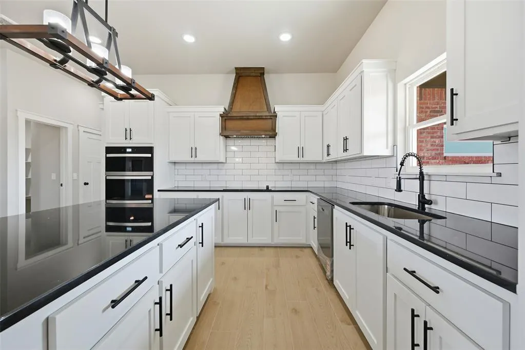 Photo 14 — 2447 Sierra Circle, Blanchard, OK 73010