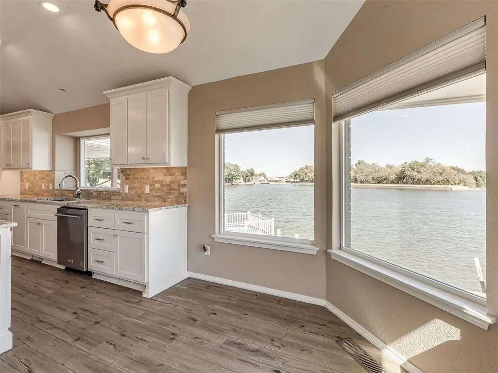 Photo 12 — 10316 Bacardy Place, Oklahoma City, OK 73162