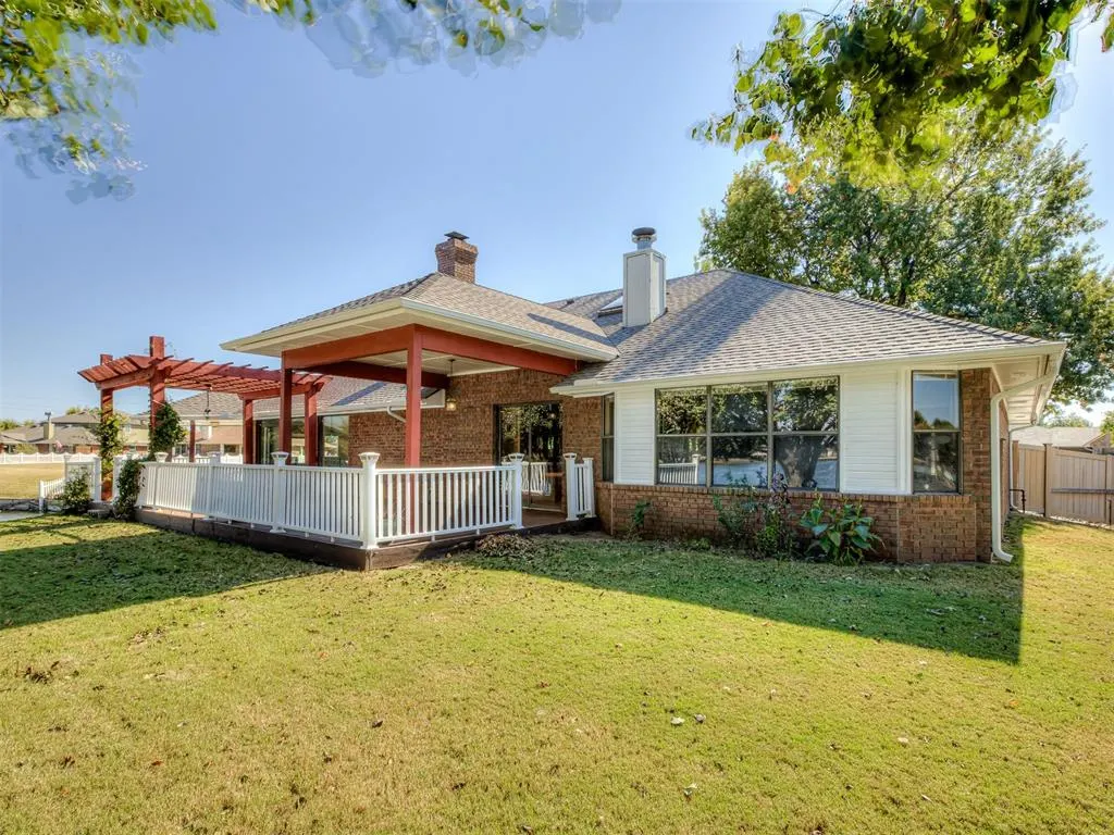 Photo 34 — 10316 Bacardy Place, Oklahoma City, OK 73162