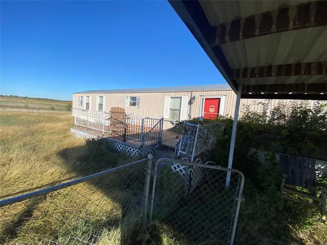 Photo 3 — 35343 E 1240 Road, Seminole, OK 74868