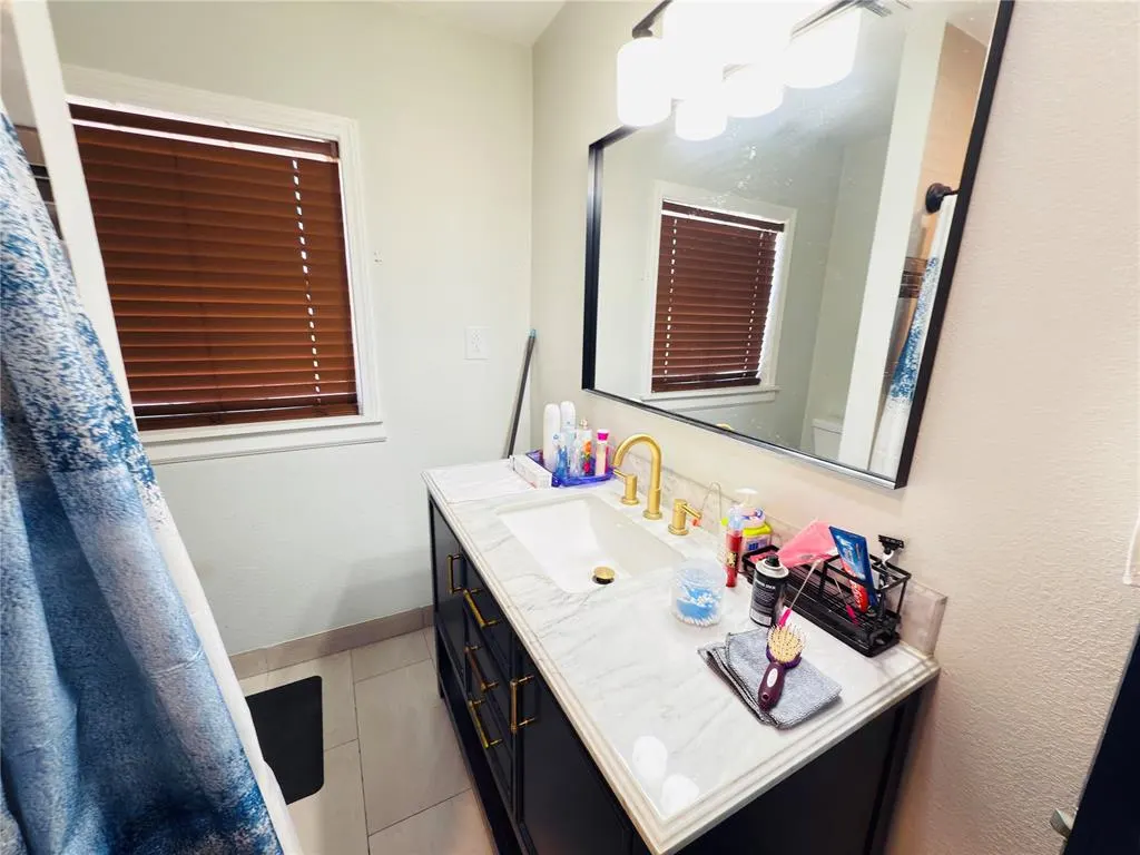 Photo 30 — 301 W Broadway Avenue, Seminole, OK 74868