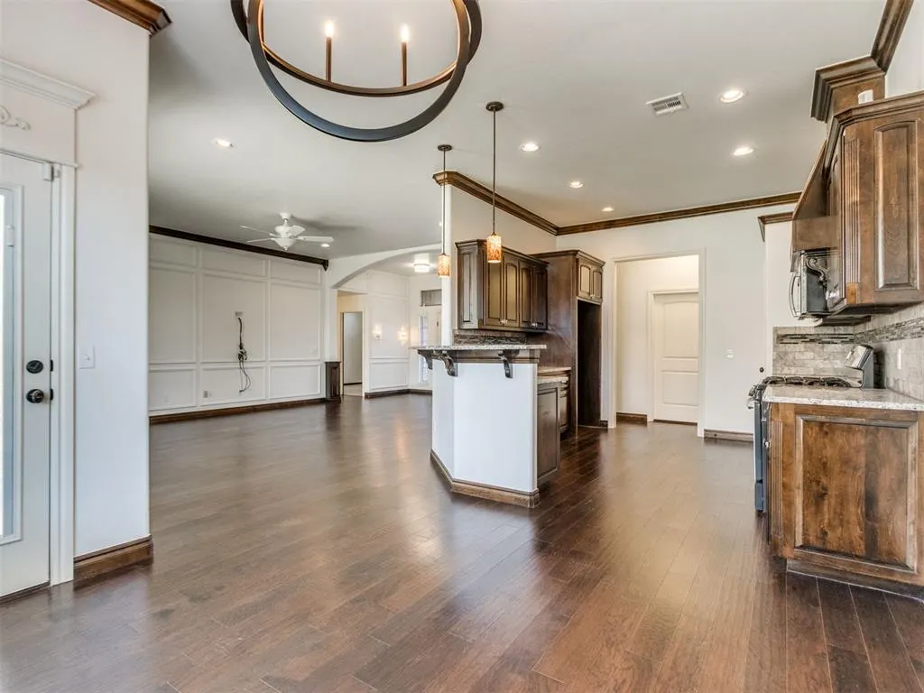 Photo 11 — 12809 Williamson Farms Boulevard, Oklahoma City, OK 73173