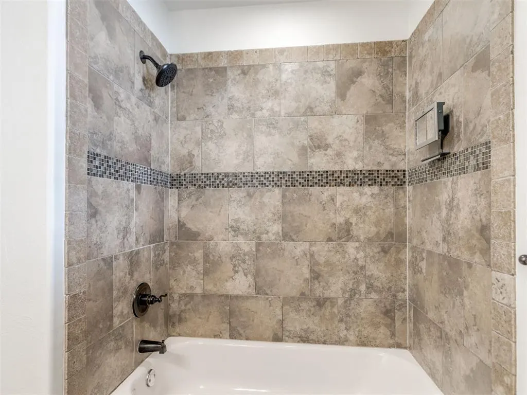 Photo 22 — 12809 Williamson Farms Boulevard, Oklahoma City, OK 73173