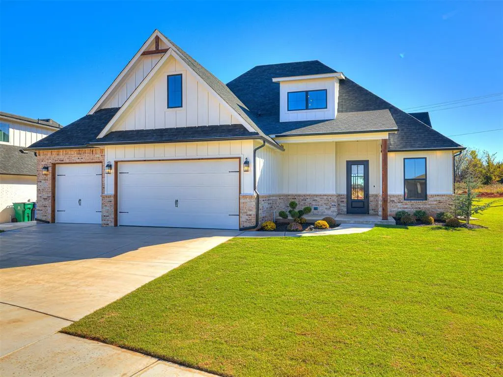 Front exterior — 10408 SW 51st Street, Mustang, OK 73064
