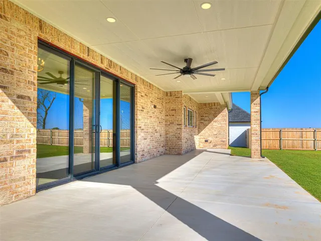 Photo 6 — 10408 SW 51st Street, Mustang, OK 73064