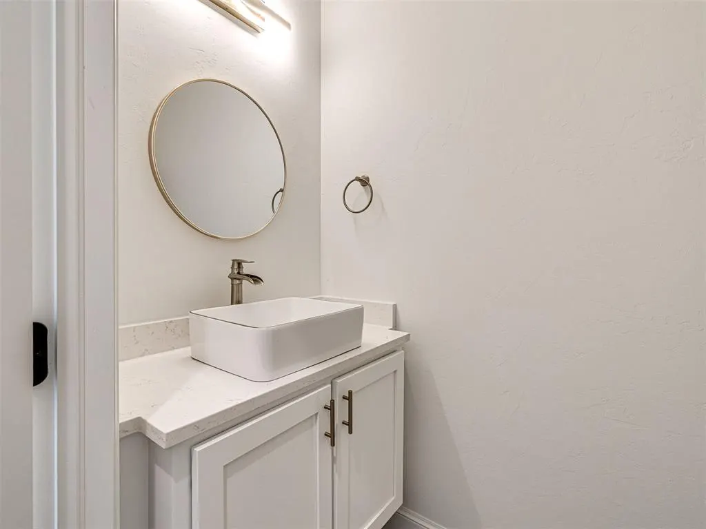 Photo 28 — 10408 SW 51st Street, Mustang, OK 73064