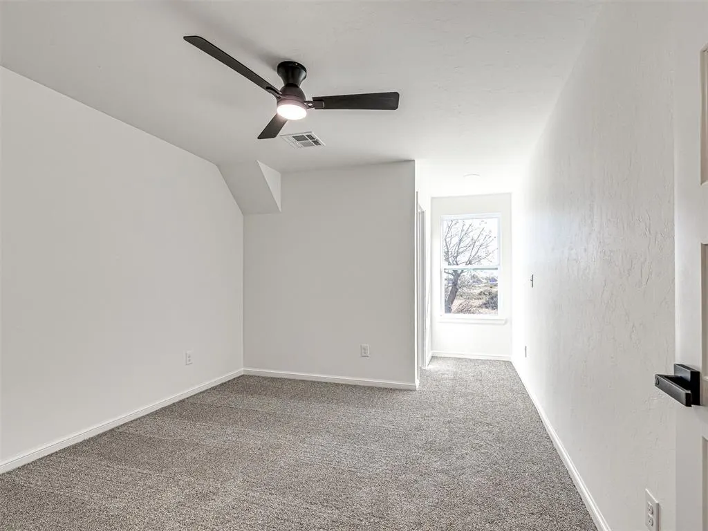 Photo 49 — 10408 SW 51st Street, Mustang, OK 73064