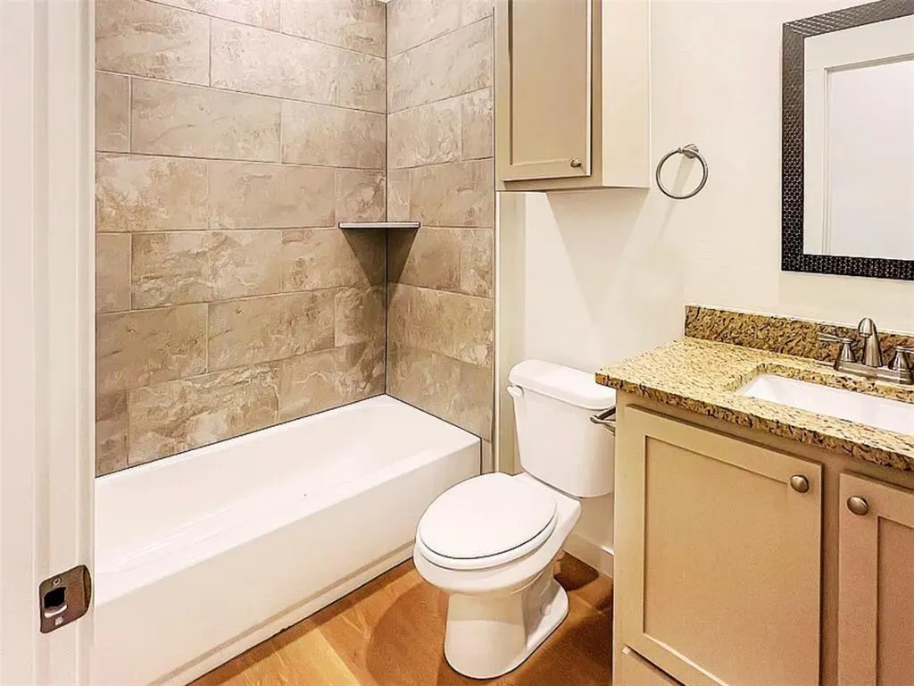 Photo 14 — 410 NW Arlington Avenue A, Lawton, OK 73507