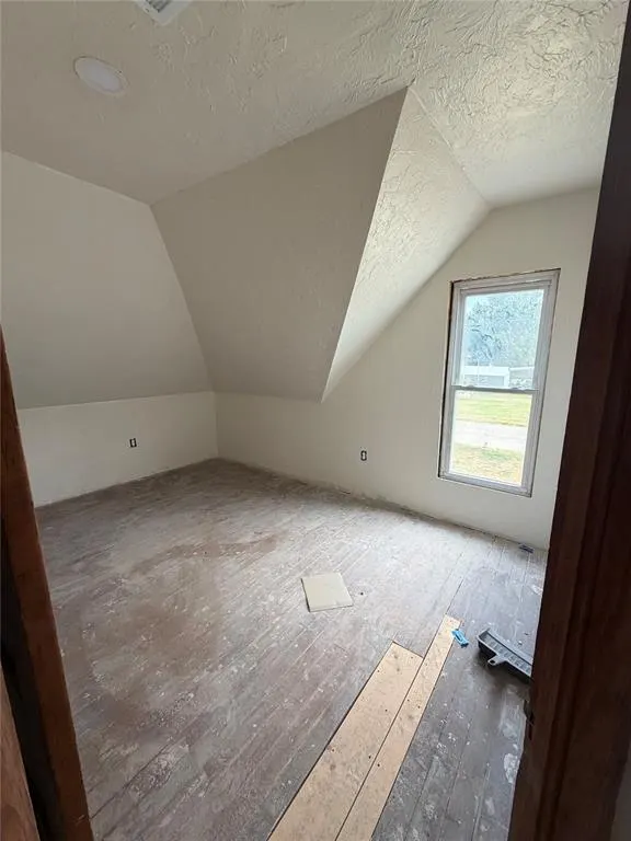 Photo 19 — 306 E Elm Street, Hinton, OK 73047