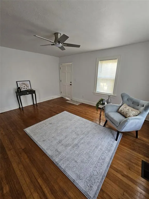 Photo 5 — 4602 N Redmond Avenue, Bethany, OK 73008