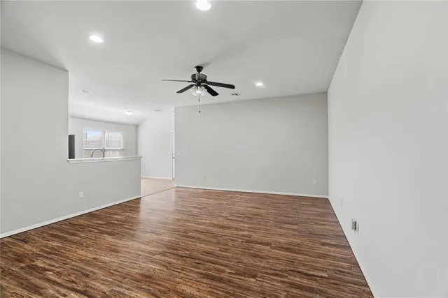 Photo 6 — 5637 Gadwall Road, Oklahoma City, OK 73179