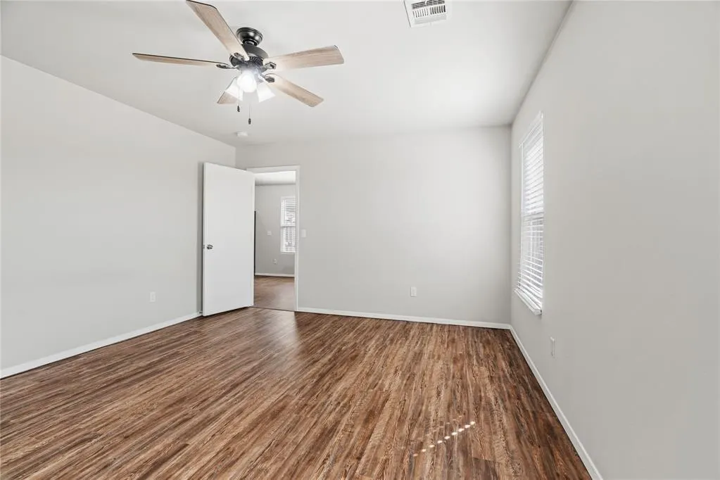 Photo 13 — 5637 Gadwall Road, Oklahoma City, OK 73179