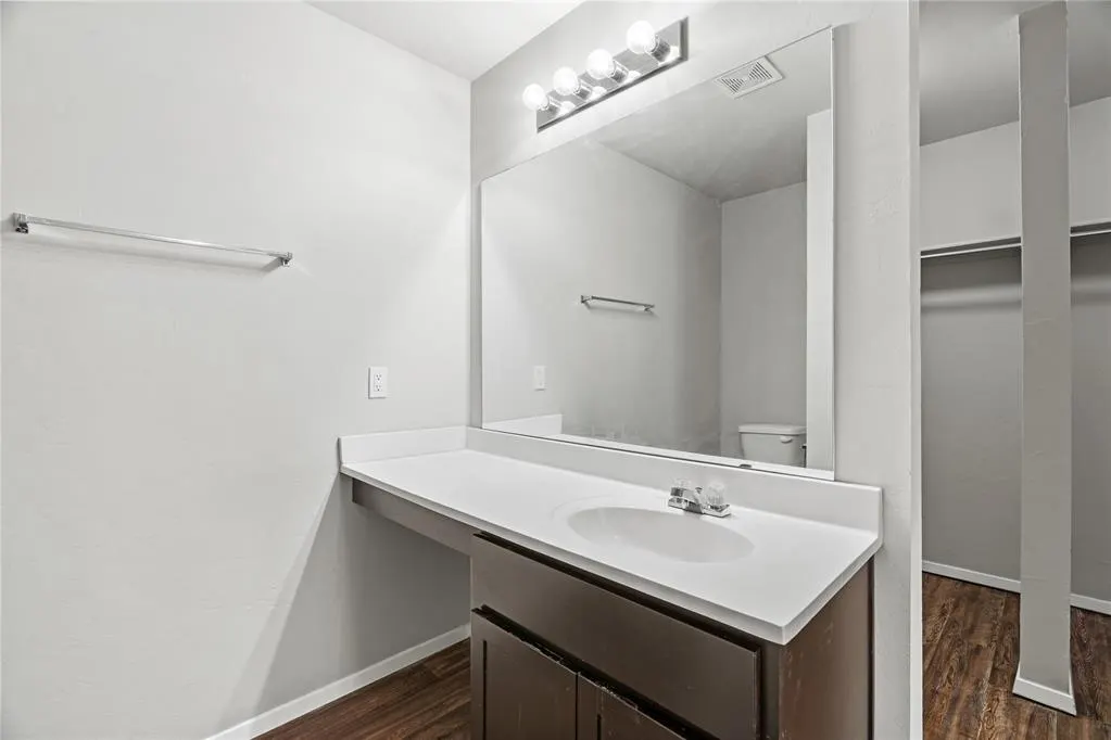 Photo 15 — 5637 Gadwall Road, Oklahoma City, OK 73179