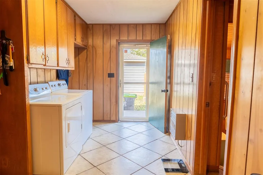 Photo 9 — 1206 E Indianola Street, Wynnewood, OK 73098