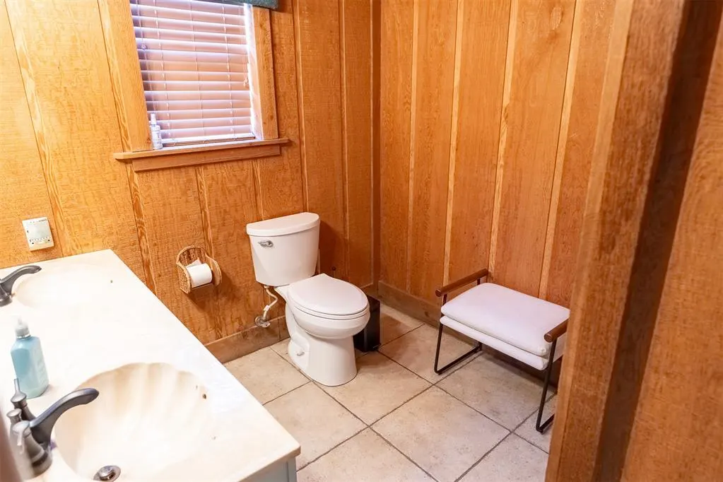 Photo 10 — 1206 E Indianola Street, Wynnewood, OK 73098