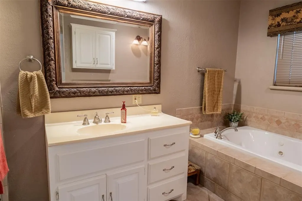 Photo 16 — 1206 E Indianola Street, Wynnewood, OK 73098