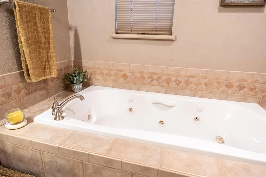 Photo 18 — 1206 E Indianola Street, Wynnewood, OK 73098