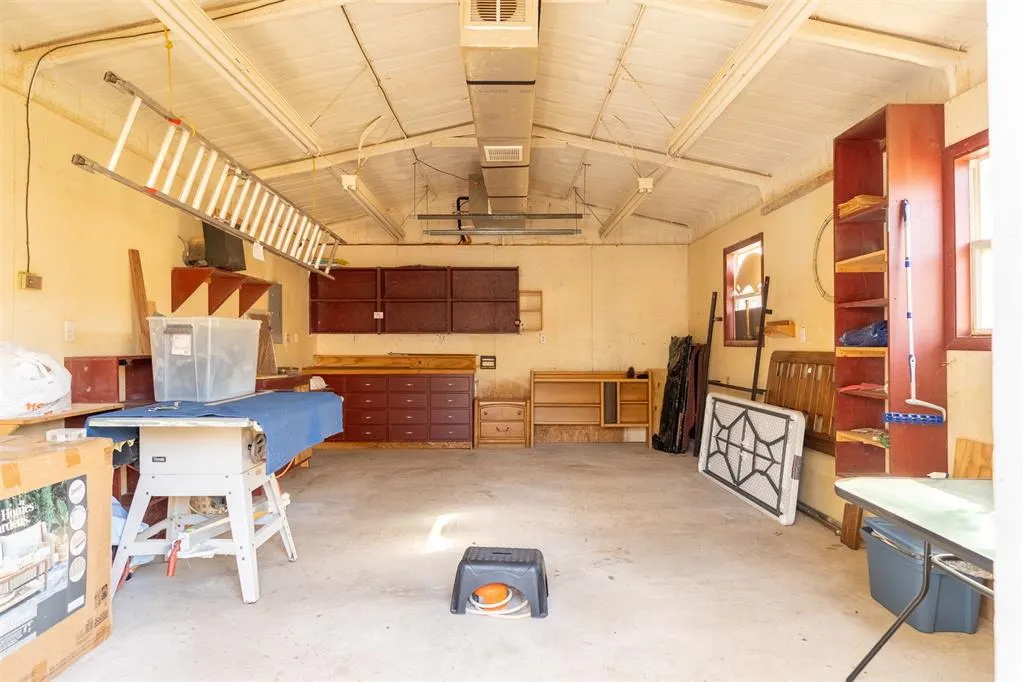 Photo 22 — 1206 E Indianola Street, Wynnewood, OK 73098