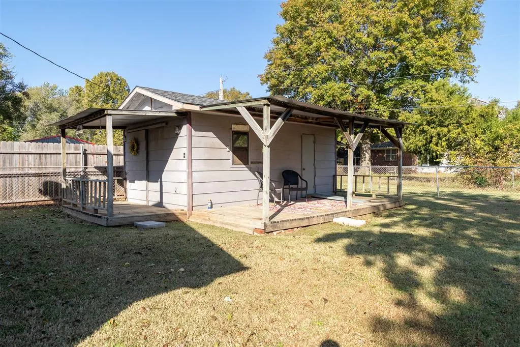Photo 19 — 1206 E Indianola Street, Wynnewood, OK 73098