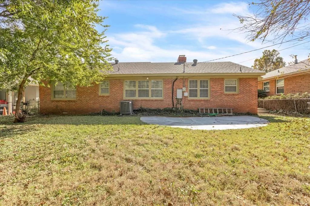 Photo 23 — 3033 NW 71 Street, Oklahoma City, OK 73116