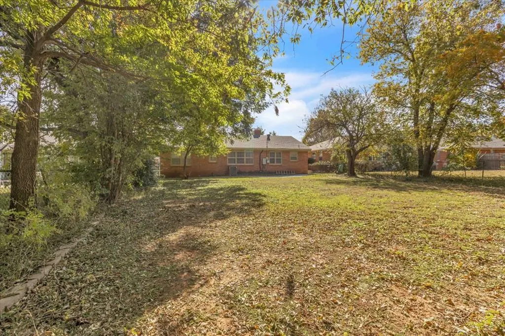 Photo 24 — 3033 NW 71 Street, Oklahoma City, OK 73116