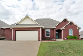 Sold home at 11423 Village Ave Avenue