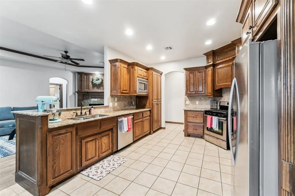 Photo 14 — 11423 Village Ave Avenue, Midwest City, OK 73130