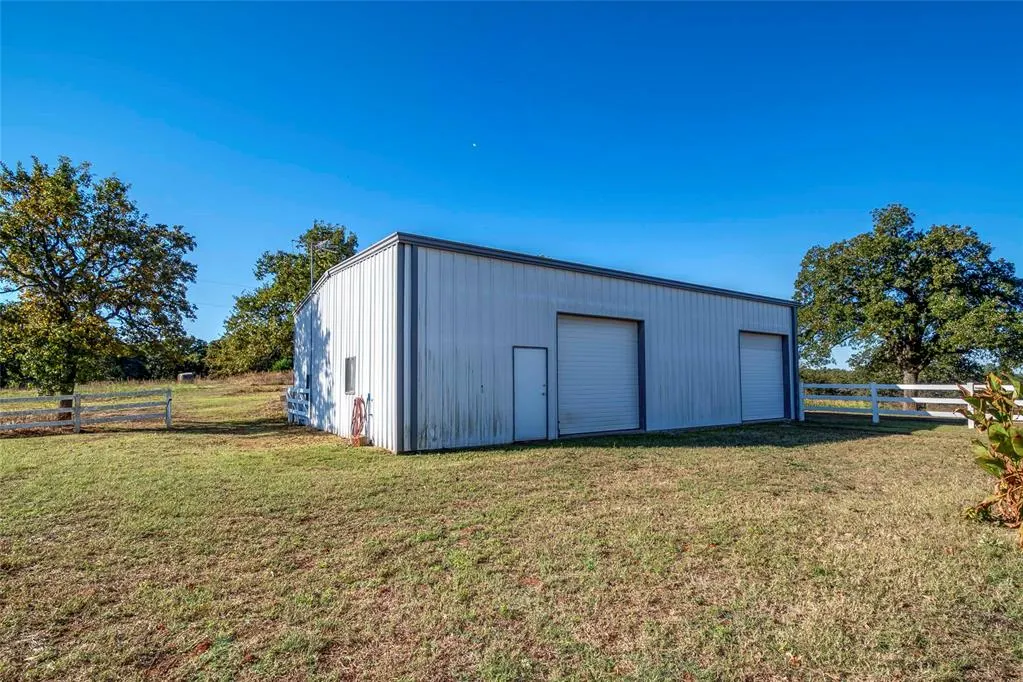 Photo 27 — 330701 E 1000 Road, Wellston, OK 74881