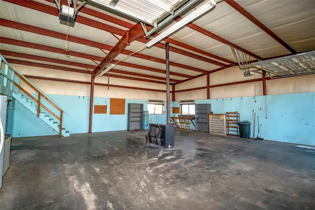Photo 28 — 330701 E 1000 Road, Wellston, OK 74881