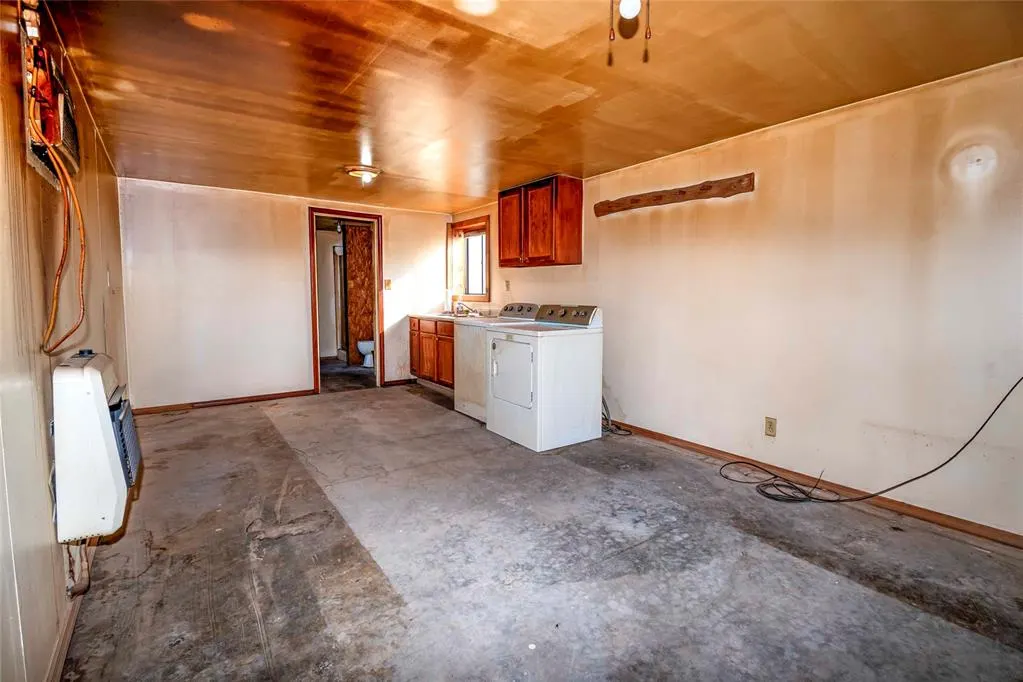 Photo 30 — 330701 E 1000 Road, Wellston, OK 74881