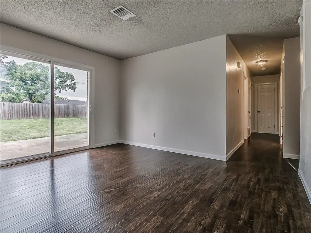 Photo 2 — 9613 Rhythm Road, Midwest City, OK 73130
