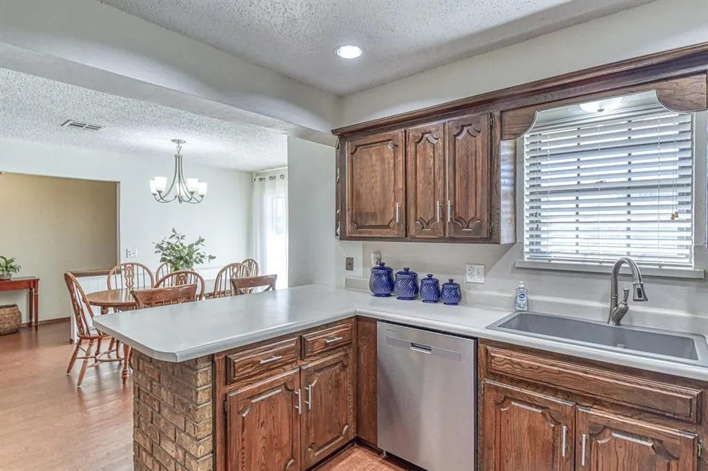 Photo 23 — 2605 SW 96th Street, Oklahoma City, OK 73159