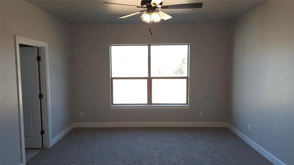 Photo 10 — 10008 Gentry Crossing, Oklahoma City, OK 73169