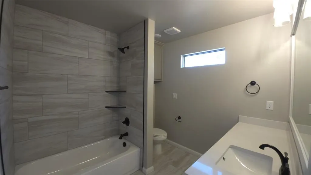 Photo 16 — 10008 Gentry Crossing, Oklahoma City, OK 73169