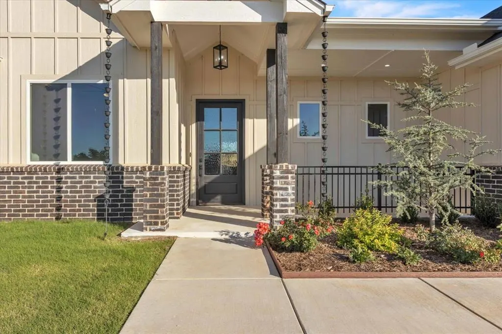 Photo 4 — 900 Meadow Park #29 Road, Guthrie, OK 73044