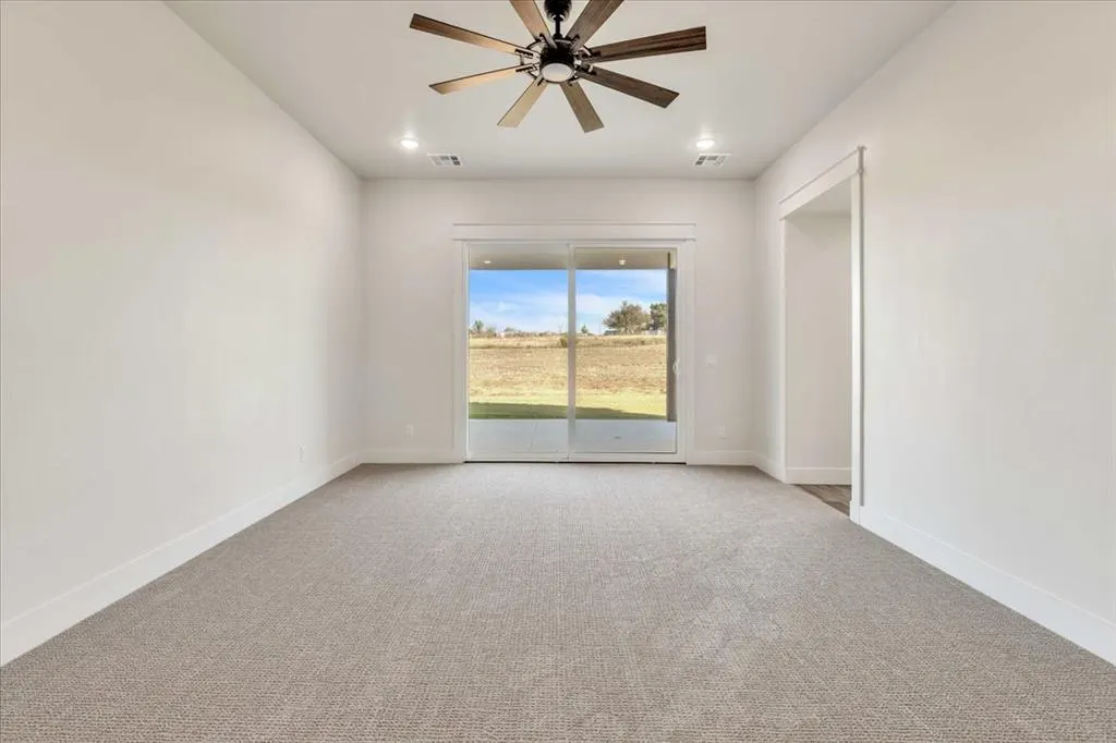 Photo 19 — 900 Meadow Park #29 Road, Guthrie, OK 73044