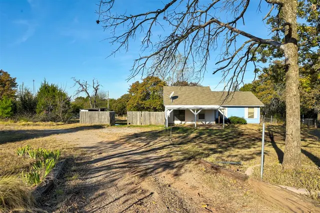 Photo 4 — 16100 C Street, Moore, OK 73165