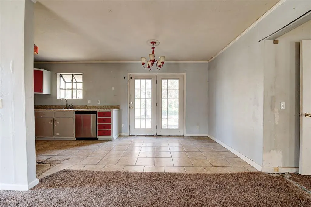 Photo 11 — 16100 C Street, Moore, OK 73165
